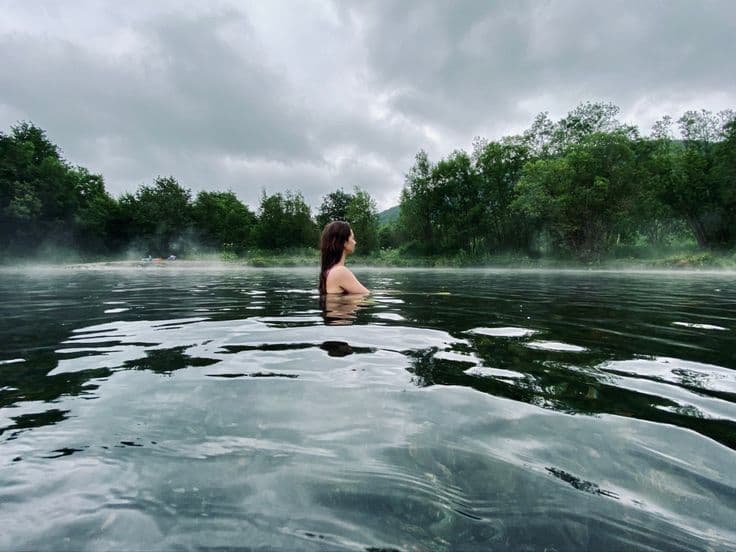 расслабимся в горячих термальных источниках
